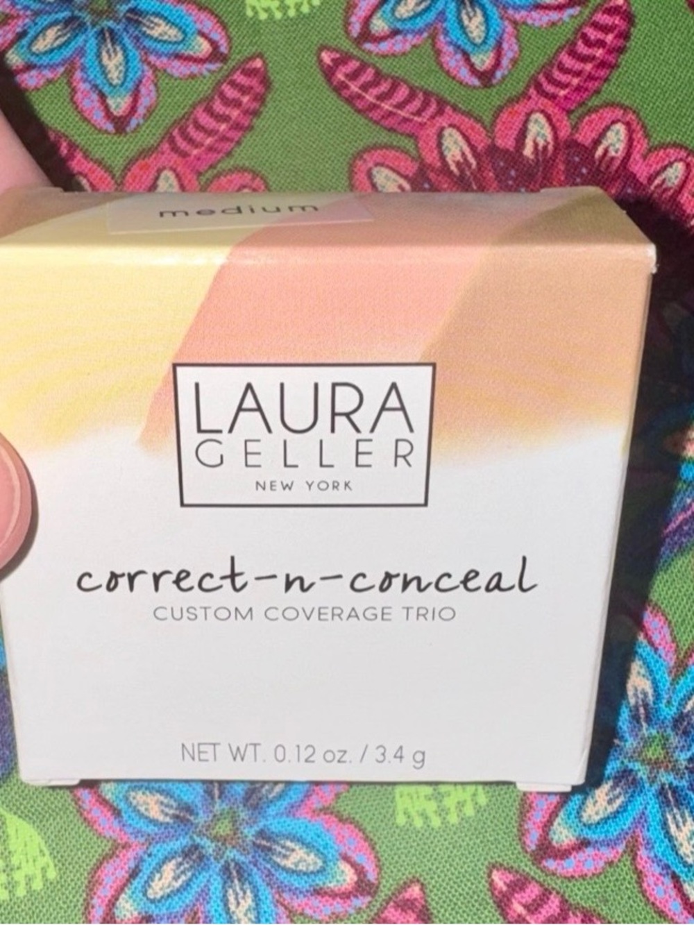 Laura Geller 3-in-1 Correcting Palette - Peach, Yellow, Beige